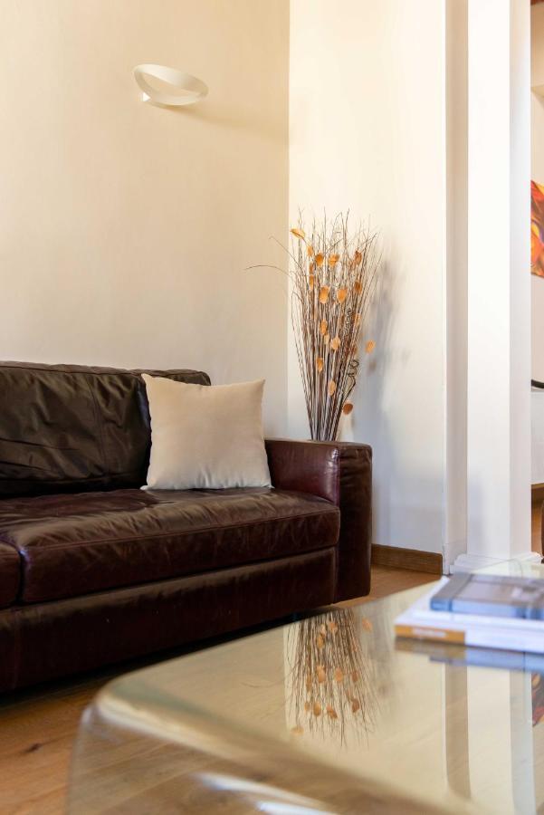 Modern, Bright Near Boboli Gardens & Santo Spirito - Homeunity ฟลอเรนซ์ ภายนอก รูปภาพ